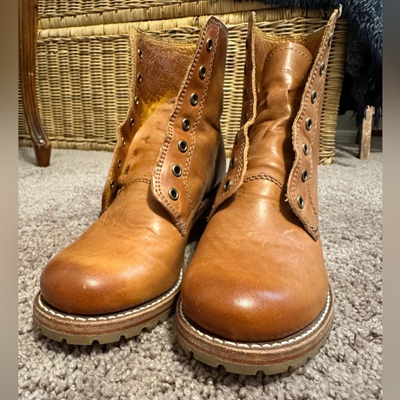 Frye Sabrina leather lace up ankle boot 6.5 - Picture 3 of 16